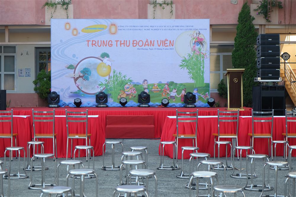 Tết trung thu đoàn viên tại Lập Phương Thành